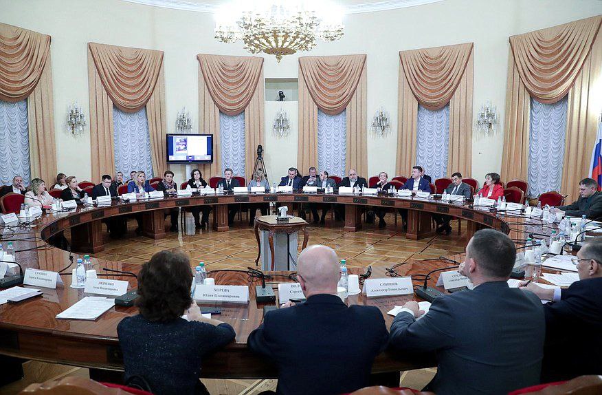 ��������� ����������� ����� ���������� ���: �������� � �������� - ���������������� �����������