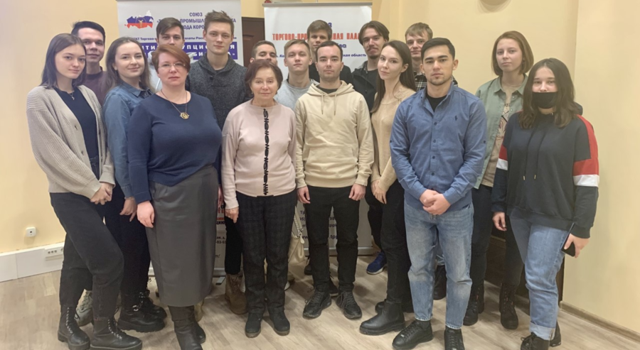 ������� ���� ������������������ ���������� ������� � �������-������������ ������ ������� - ���������������� �����������