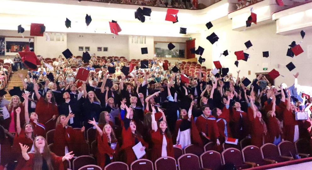 Итоги торжественной церемонии вручения дипломов о высшем образовании «Выпускник-2022» - «Технологический университет»
