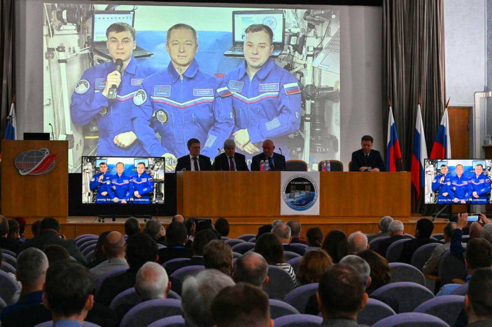 ���� � ������ ���������� � ����� - ���������������� �����������