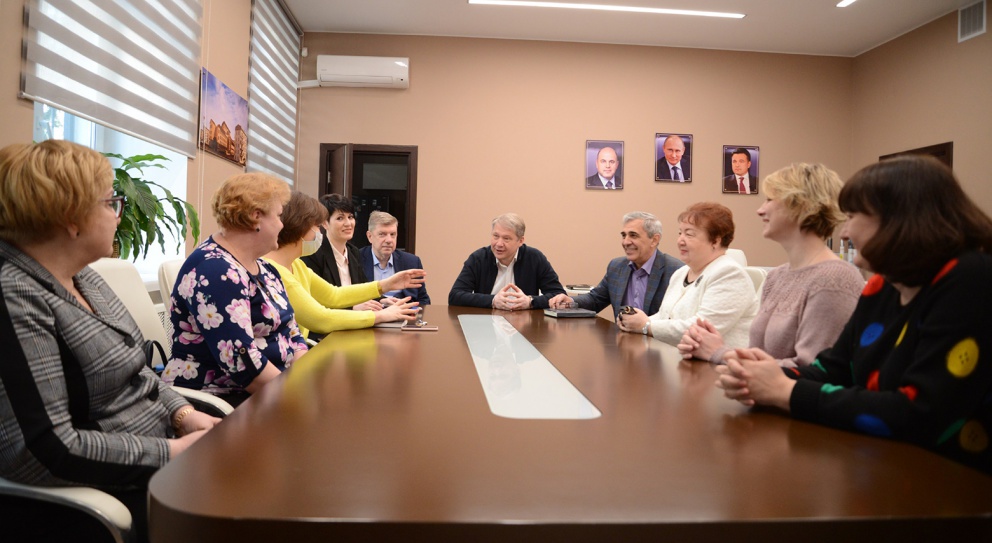 �������� ������� ��һ � ����� ������� ������������ - ���������������� �����������