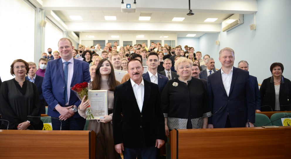 ����� ������� ��������� ������� ������� ����������� - ���������������� �����������