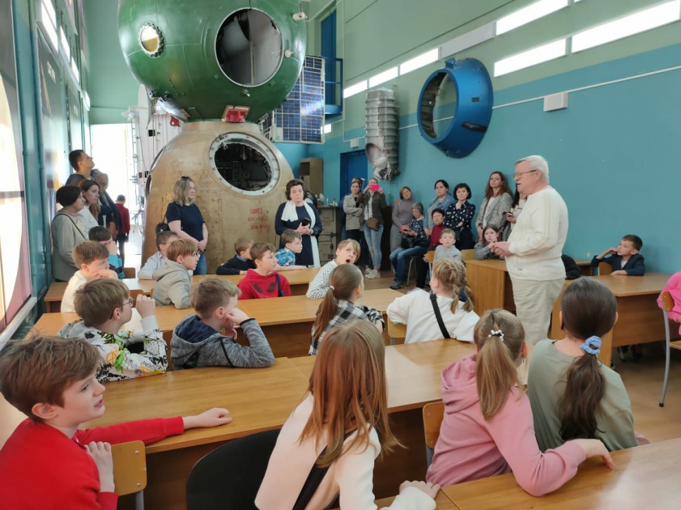 �������� ����� ��������� �������� � ���������� � �������� ������������ �������������� � ���������� - ���������������� �����������