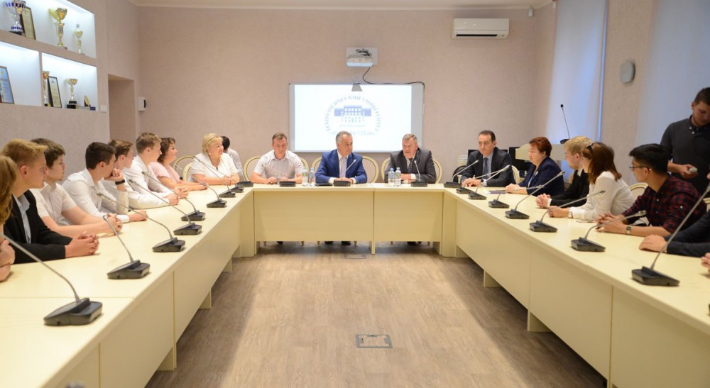 ������� ��������� � ��������������� ������������� �� � �������� ��������� - ���������������� �����������