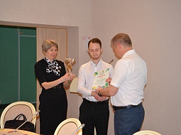 ������� ������� � �������� � ������������ ������������� ���������