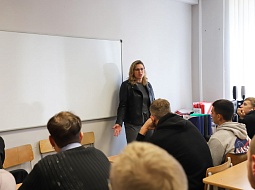 ������� ��������� �������� � �������������� ������������