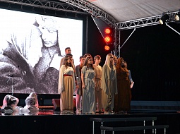 ����� ������ �������� � ���� ������� ������������� ����� ������ � �������