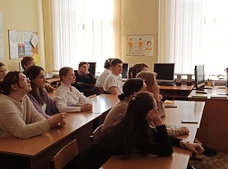 ������� ������������ � ���������� ��������� ���������� �������� ������������������ ������ � �����������