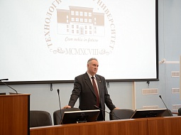 ��� ������ ������-������������������ � ��� ��������� ��������� �����������