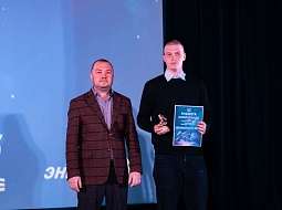 ����� �������� ������� � ������