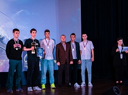 ����� �������� ������� � ������