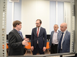 ������������� ���������� � ������� ������������ � ������������� ����� ����������-����������� ������������