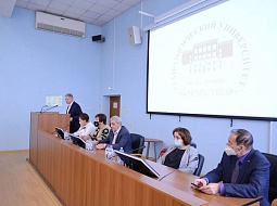 ���� �������� ������ � ������������