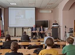 ������� ���� ������������ � ������ � ����������� ������������