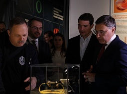 ���� ����� ������ ���������� ������������