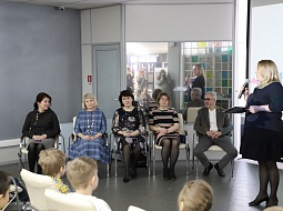 ��������� ��������� � �����������