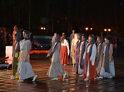 ����� ������ �������� � ���� ������� ������������� ����� ������ � �������