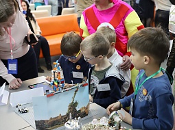 ��������� ��������� � �����������