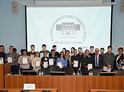 ���� �������� ������ � ������������