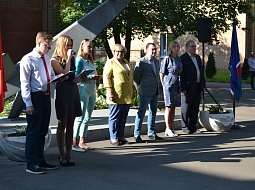 ������ ������ �������� ����. ������������� ������� � �������� � ��������� ���������������� ������������