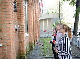 ���� ������������ � ������ � �����������