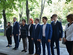 ���� ������������ � ������ � �����������