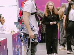 � ������ ������������� ������ ������� � ������� ������ ��������� ��������� ������������