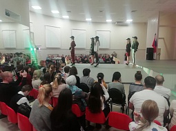 ���� �������� ������ � ������������