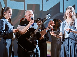 ����� ��������� � 2025