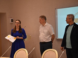 ������� ������� � �������� � ������������ ������������� ���������