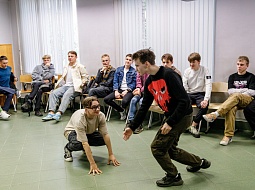 ������������� �������� ��������� � �������� ������������