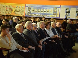 ������ � 80-����� �������������� �����