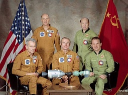 5 ����� 22 ���� 31 ������. ������ ����� � ��������� ����������� 50 ���