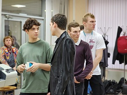 ������ ��������� � �������� ������������� ��������-���������