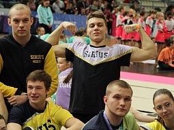 ��������� CHEER SPACE