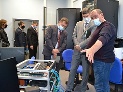 ����� �������������� ������ ������������ ���������� � �����������