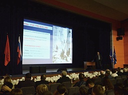 ������ � 80-����� �������������� �����