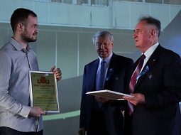 ������� ������������ �������������� � ���������� ������������ 75-�����