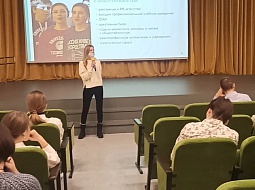 ������������������ ������ ������� ��� � �������� � 9 ������ �������