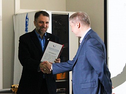 � ������������ ����� ������ ��������