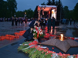 ����� ������ �������� � ���� ������� ������������� ����� ������ � �������