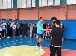 ���� ������������ � � ����� ������ � �������!