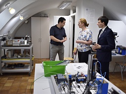 ����� ��������� ���������������� ������������ � ���� ��������