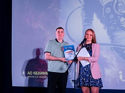 ����� �������� ������� � ������