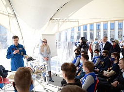 ��������������� ����������� � �������� ������������ ��������� � �������