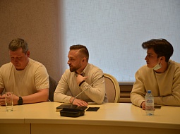 �������� ������������ ����������� ������� ���� ������-�������