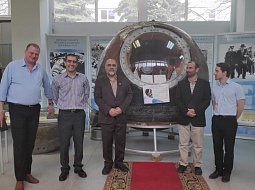 ����� ��������� ��������� ���� � ��������������� �����������