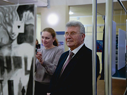 ���������� �������� ��������� � ������������