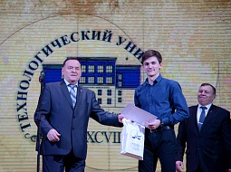 � ������������ ������� ����� ������ ��������� � �������������� ��������� ����