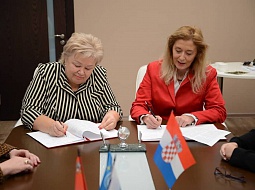 ����� ������ �������������� ������������� ������������ � ��������������� �����������